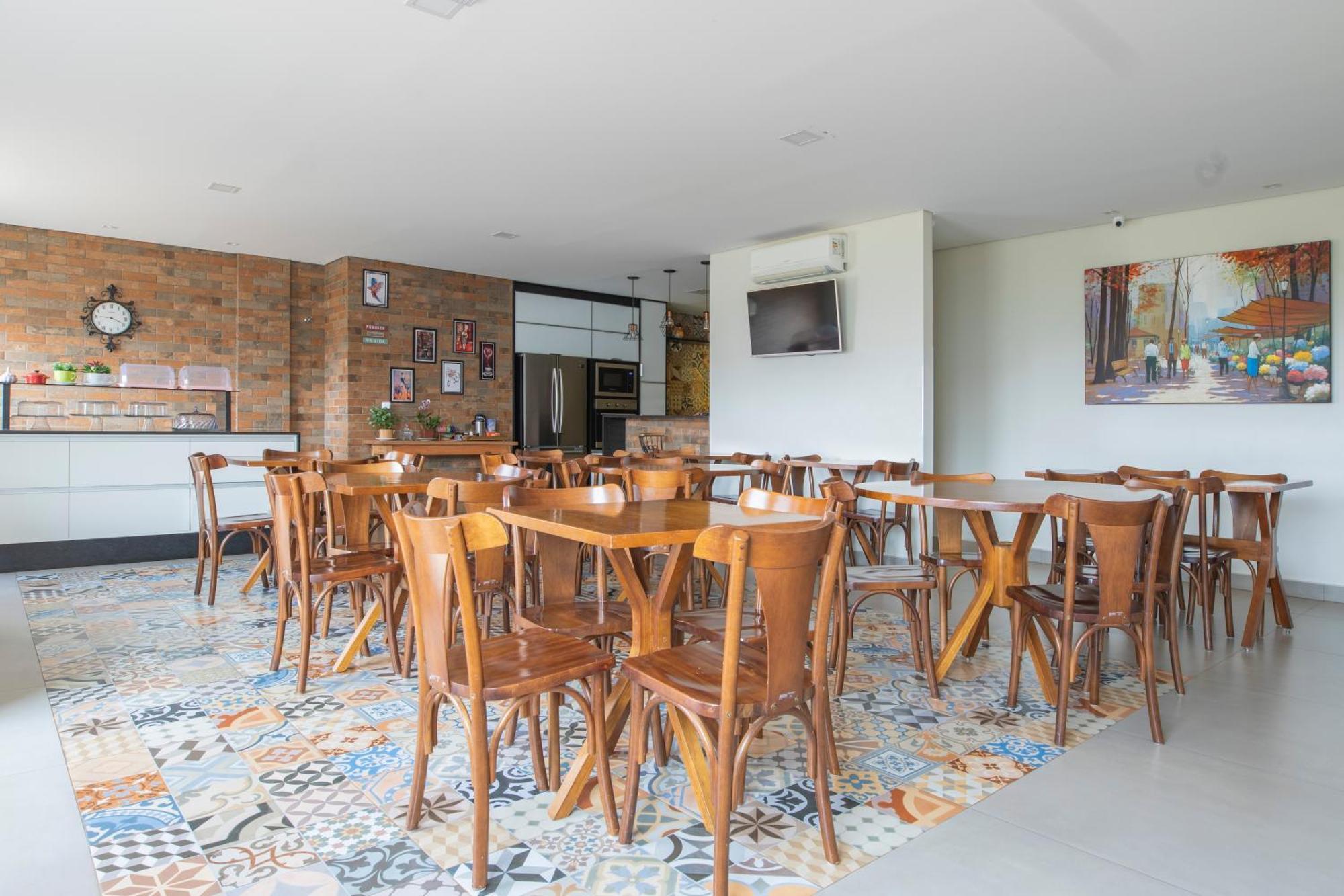 Oyo Tropical Confort Hotel, Brasilia Sao Sebastiao  المظهر الخارجي الصورة