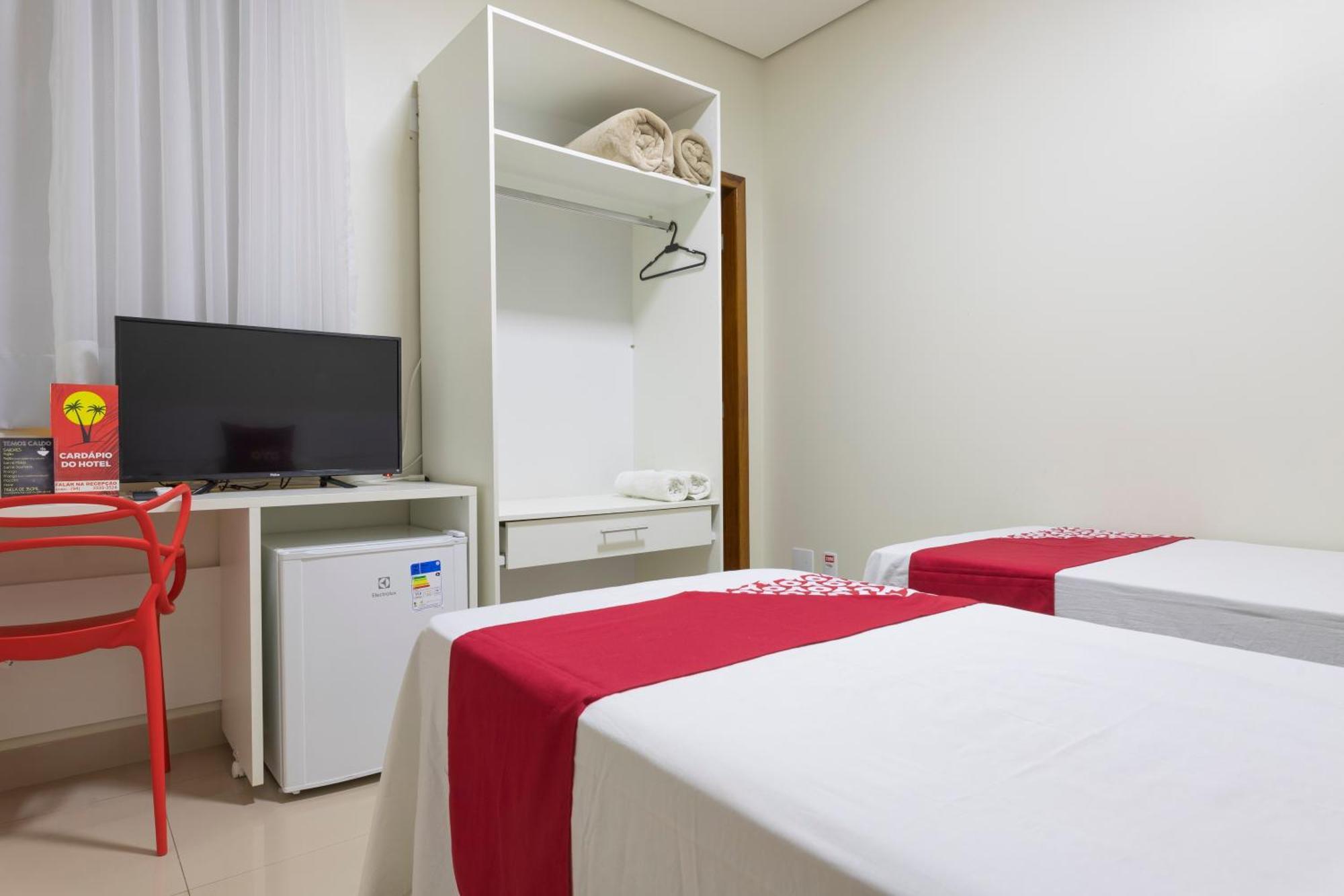 Oyo Tropical Confort Hotel, Brasilia Sao Sebastiao  المظهر الخارجي الصورة